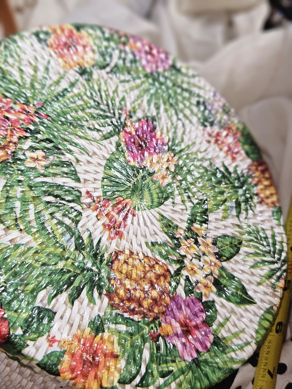 Tropical Flowers Pineapple Print Round Crossbody Bag - Green - Picture 9 of 16